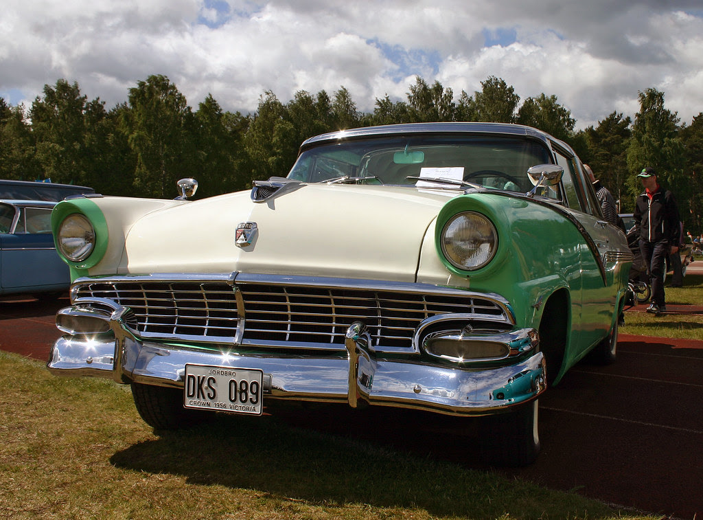 1956 Ford Fairlane