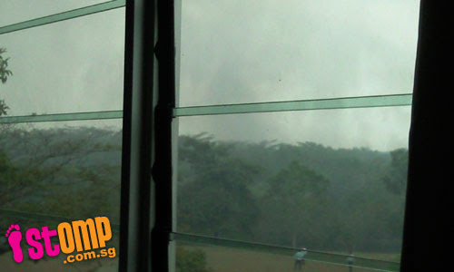  Haze from Tampines-Buangkok forest fire seen near Serangoon Secondary