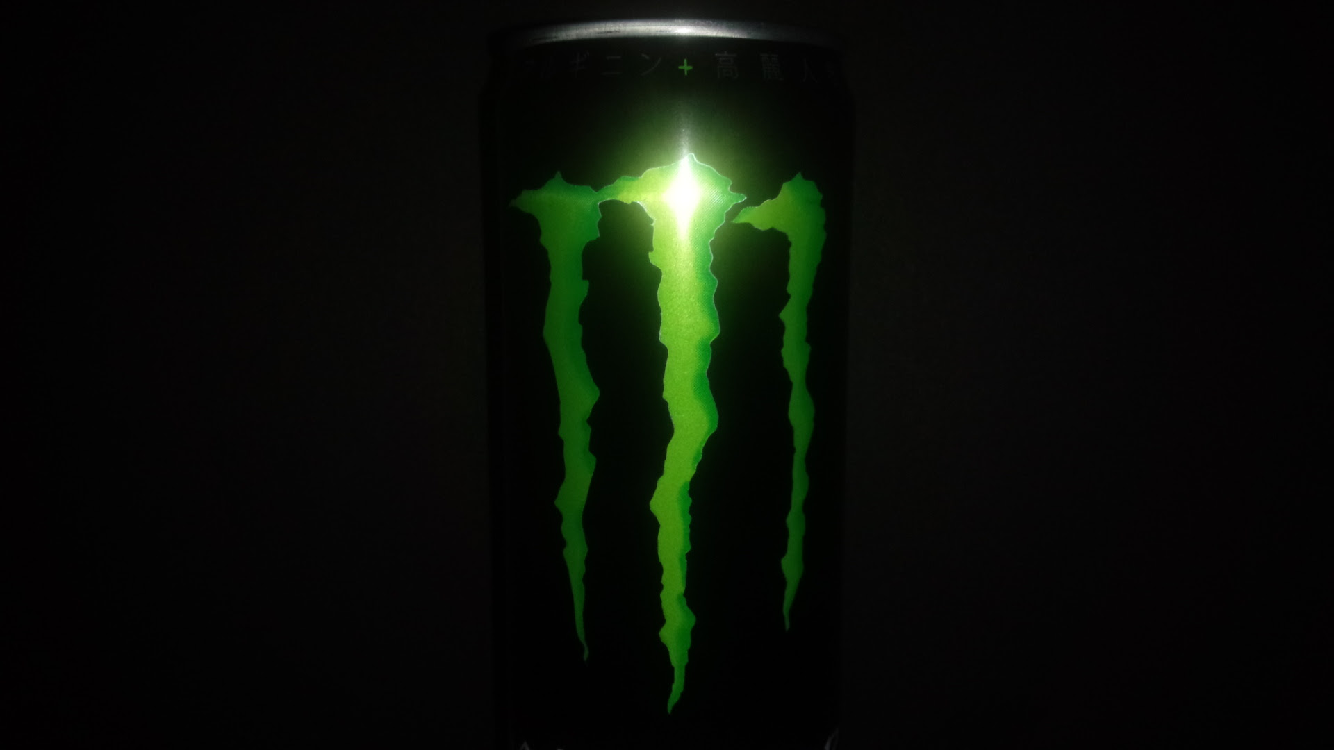 モンスターエナジー 普通 A 趣味は何 私 気に入った空き缶や空き瓶を集めることです