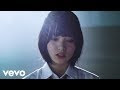 Keyakizaka46 - Sekai ni wa Ai Shika Nai Lyrics and English Translation