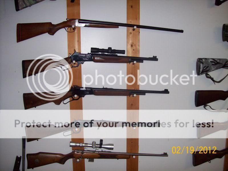 Thread: Gun rack/ cabinet PICS