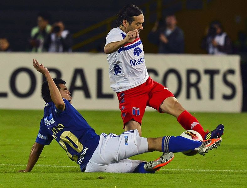 Tigres e Millonarios ficaram na igualdade nesta quinta-feira / Luis Acosta/AFP