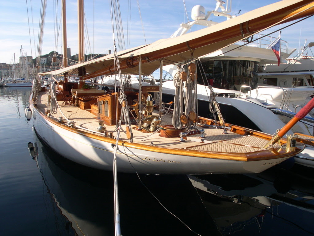 Unique Tender Sale Opportunity! - Classic Boat Magazine