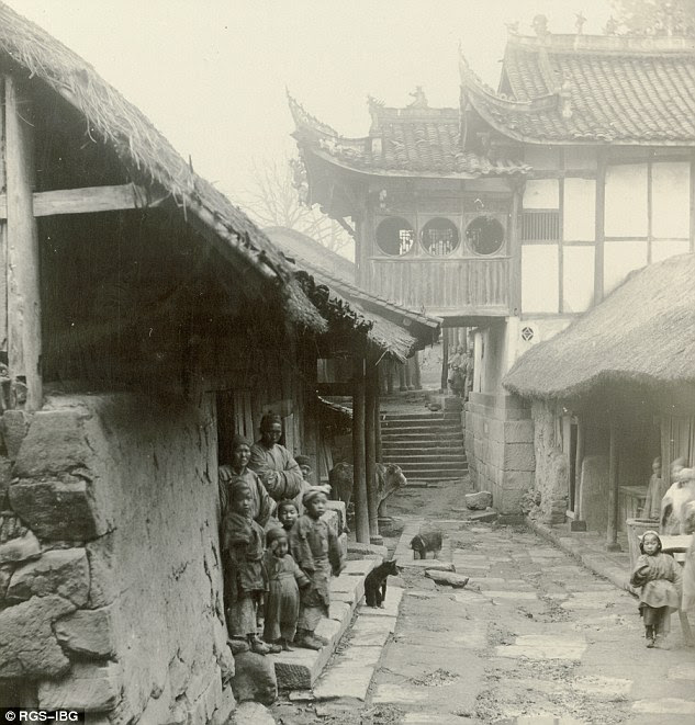 At a time when few women would leave their houses alone, Isabella Bird braved war, floods and male scorn to complete arduous solo journeys in America and the Far East