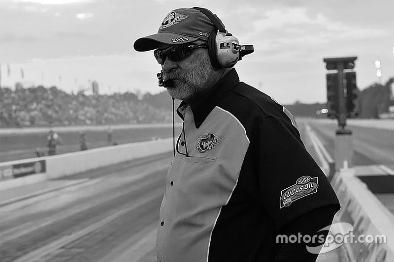 NHRA chief starter Mark Lyle dies while trying to rescue friend