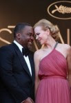 (From L) US director Lee Daniels and Australian actress Nicole Kidman arrive for the screening of "The Paperboy"
