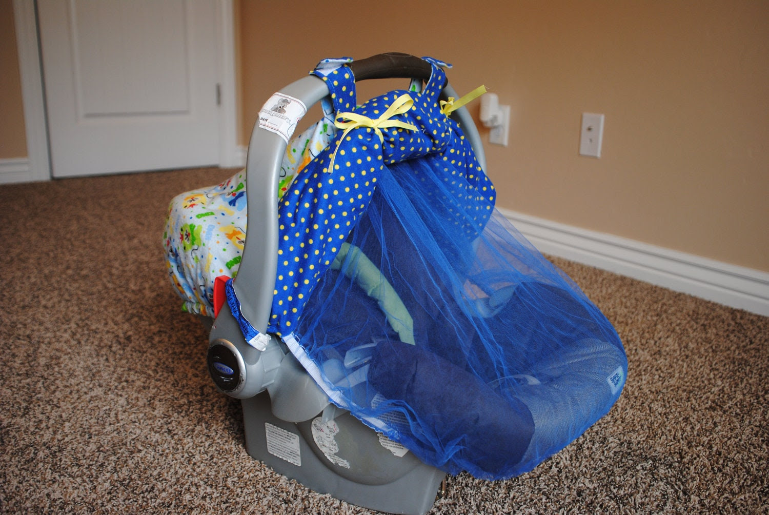 Car Seat Cover with Bug Net