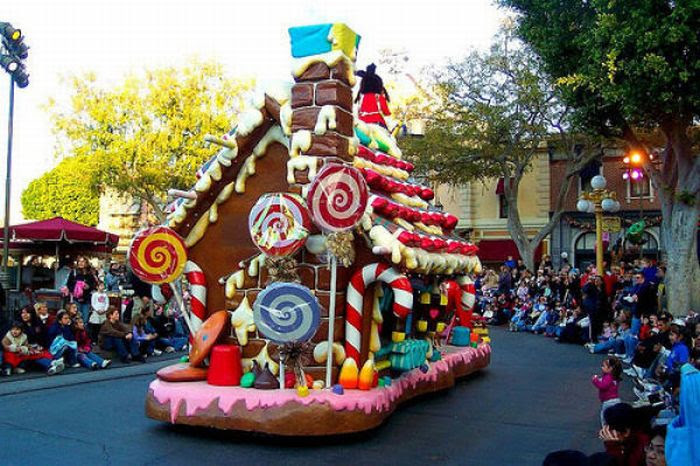 Fairy Tales Houses in Real World (46 pics)