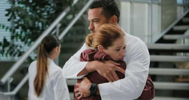 GREY'S ANATOMY - "The Me Nobody Knows" - Grey Sloan Memorial not only welcomes a new transfer resident, but also a patient who's the topic of conversation after accidently sending his sex tape to his entire congregation. Meanwhile, Richard wrestles with how to progress his relationship with Maggie when an old friend visits the hospital, and April brings in a case of a young boy from the Middle-East, on "Grey's Anatomy," THURSDAY, NOVEMBER 5 (8:00--9:00 p.m., ET) on the ABC Television Network. (ABC/Tony Rivetti)JESSE WILLIAMS, SARAH DREW