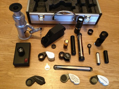 Gemologists' Travel/portable Lab Suitcase. Including Microscope, Dichroscope, Spectroscope, Chelsea Filter, Ruby Filter, Jadeite Filter, Polariscope, Darkfield Loupe, Uv Magnifier, Gem Refractometer, Polariscope, Conoscope, Refractive Index Liquid Oil, Gem Tweizer and Etc.