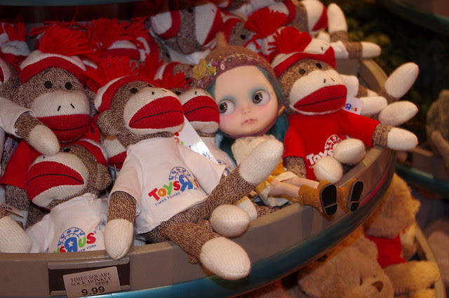 LOOKY what I found just monkeying around!!!!!!!!!
