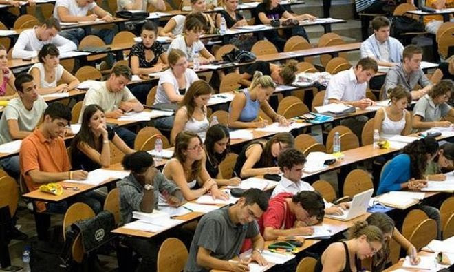 Αποτέλεσμα εικόνας για Ερώτηση στη Βουλή για τις Μετεγγραφές Φοιτητών σχετικά με την μη εγγραφή φοιτητών στις Σχολές παρόλο που έχει εγκριθεί η μετεγγραφή τους