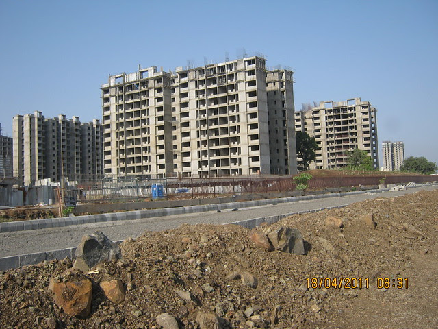 Lalit - 2.5 BHK Flats - Visit to Nanded City Pune on Sinhagad Road