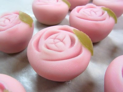 スタッフブログ 15年05月 田町梅月 静岡県浜松市の御菓子処 梅月 です 茶席菓子 四季の菓子などを取り扱っております