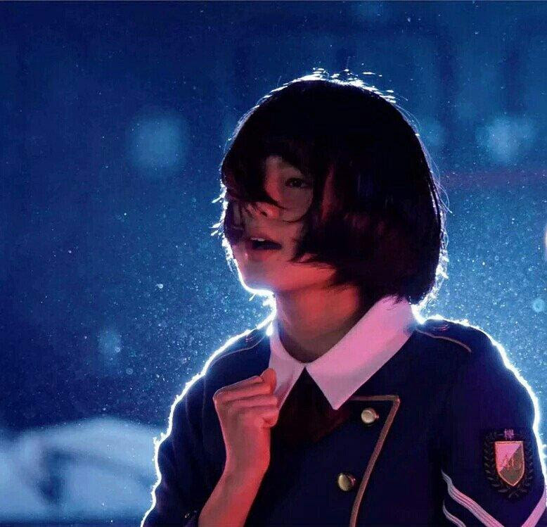 欅坂46 本日6 25がお誕生日 最高の15歳センター平手友梨奈プレイボーイ表紙が公開 てちこお誕生日おめでとう