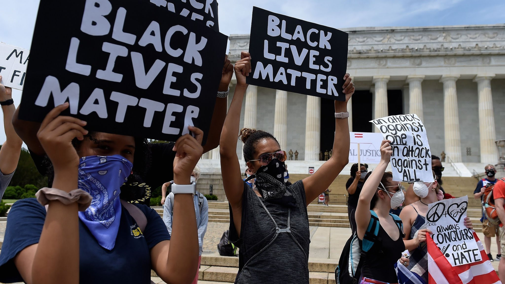 人種差別に抗議 ワシントンで数万人が平和的デモ Nflは方針転換 cニュース