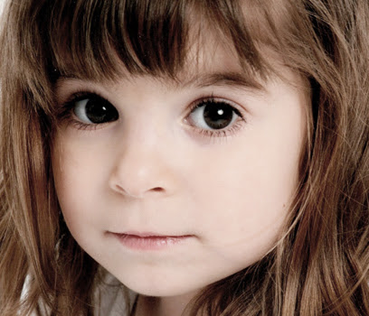 How about this little girl for Renesmee?