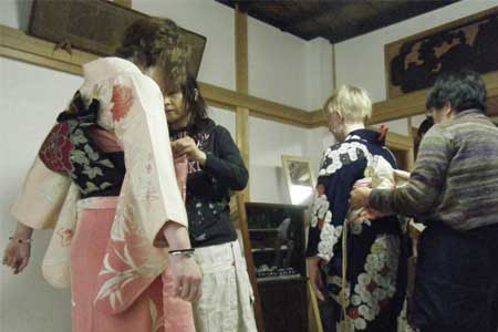 kimonodeotyakai2.jpg