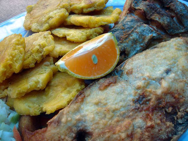 The best meal of the weekend: fish with patacón