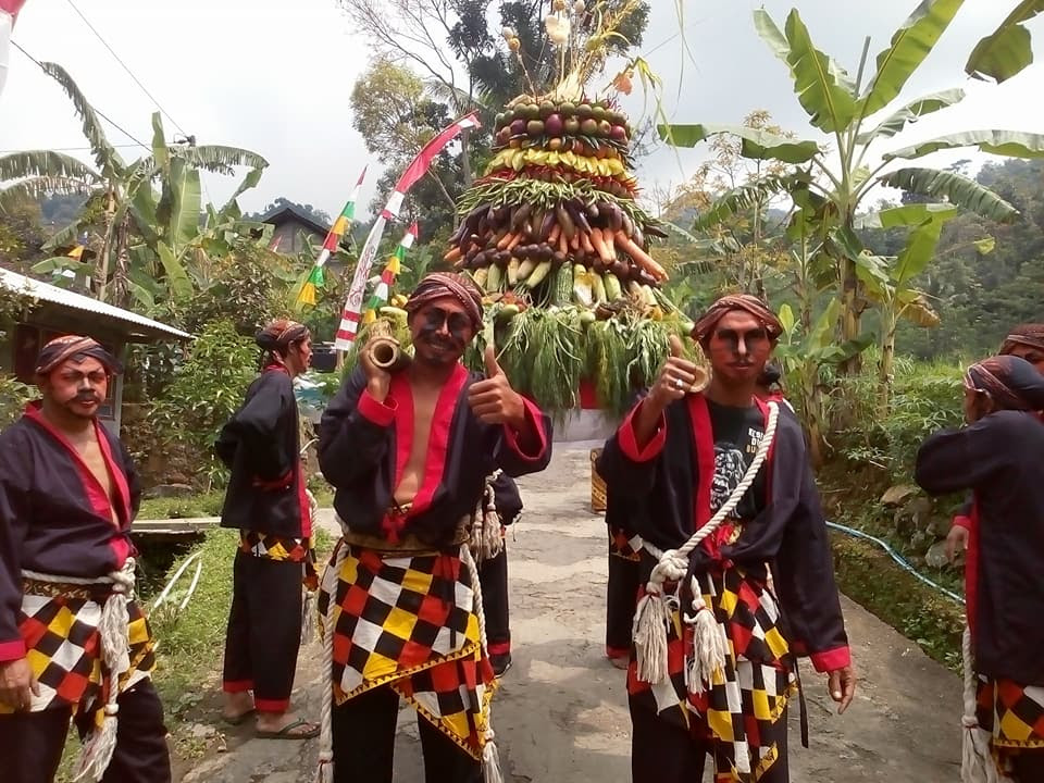 Pelestarian Budaya - Desa Sepakung