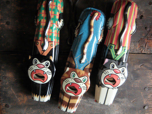 Cat Kazoos