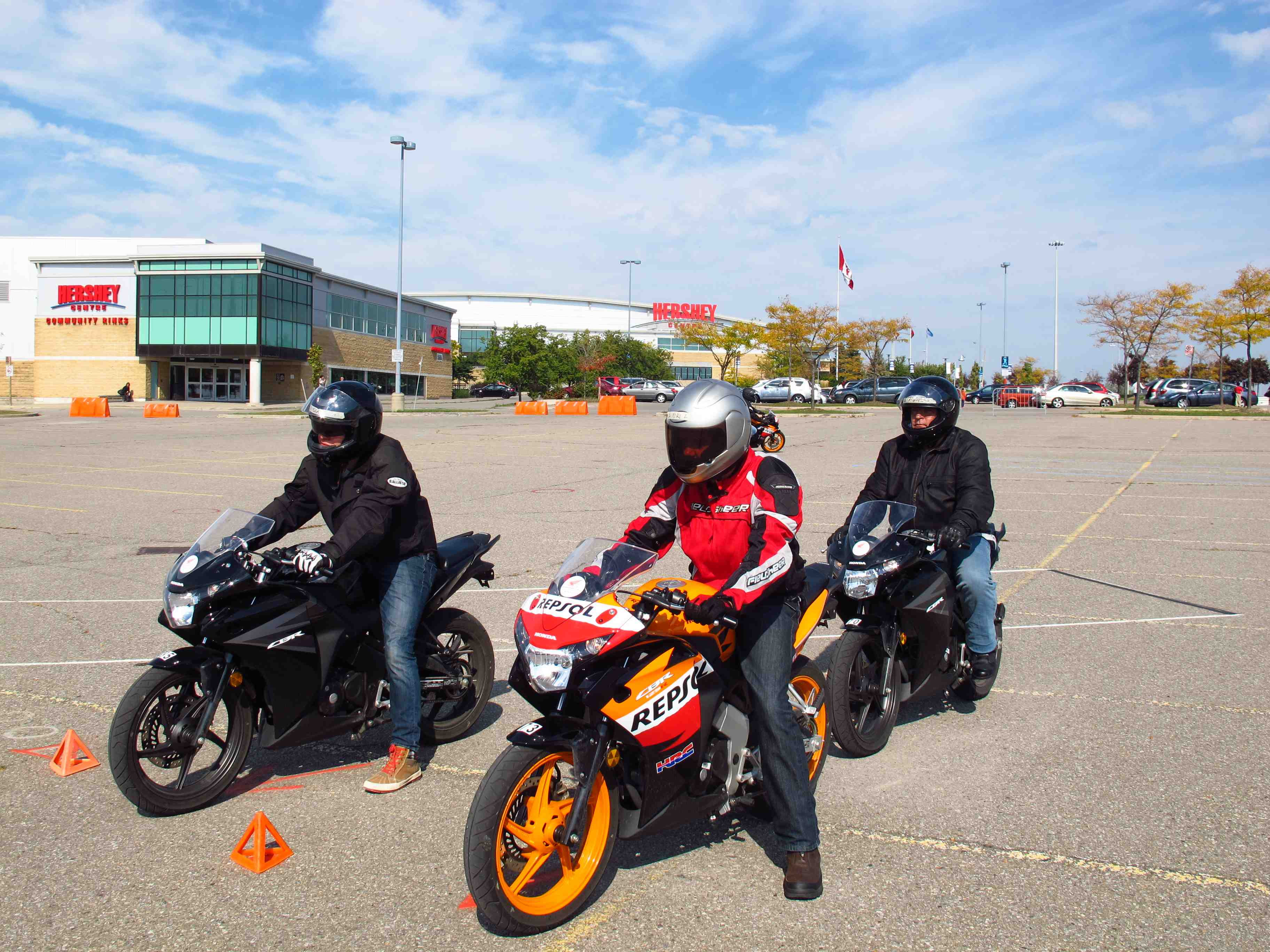 7 Essentials for a Motorcycle Training Course - Liz Jansen