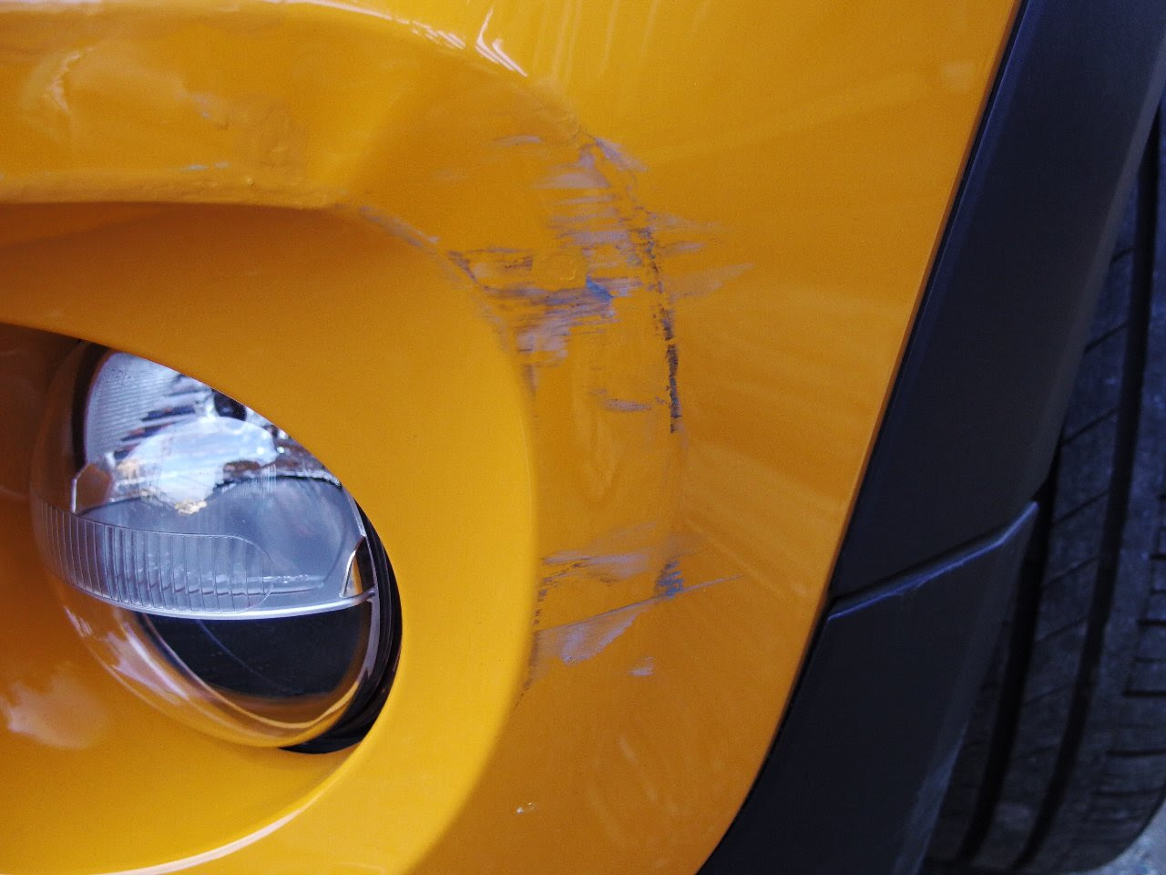 Bmw Mini バンパーの傷をコンパウンドで補修 Noguchan S Blog Photo S Life