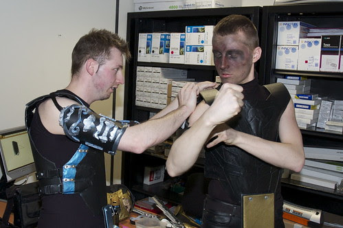 mortal kombat 9 sub zero and scorpion. mortal kombat sub zero vs