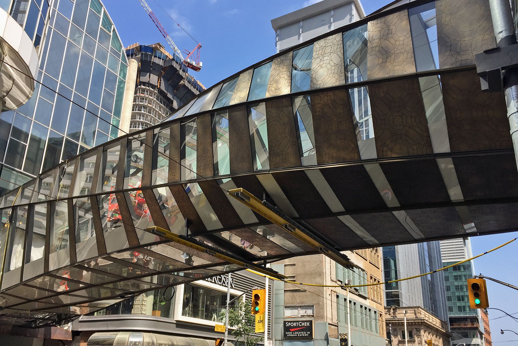 eaton centre sky bridge