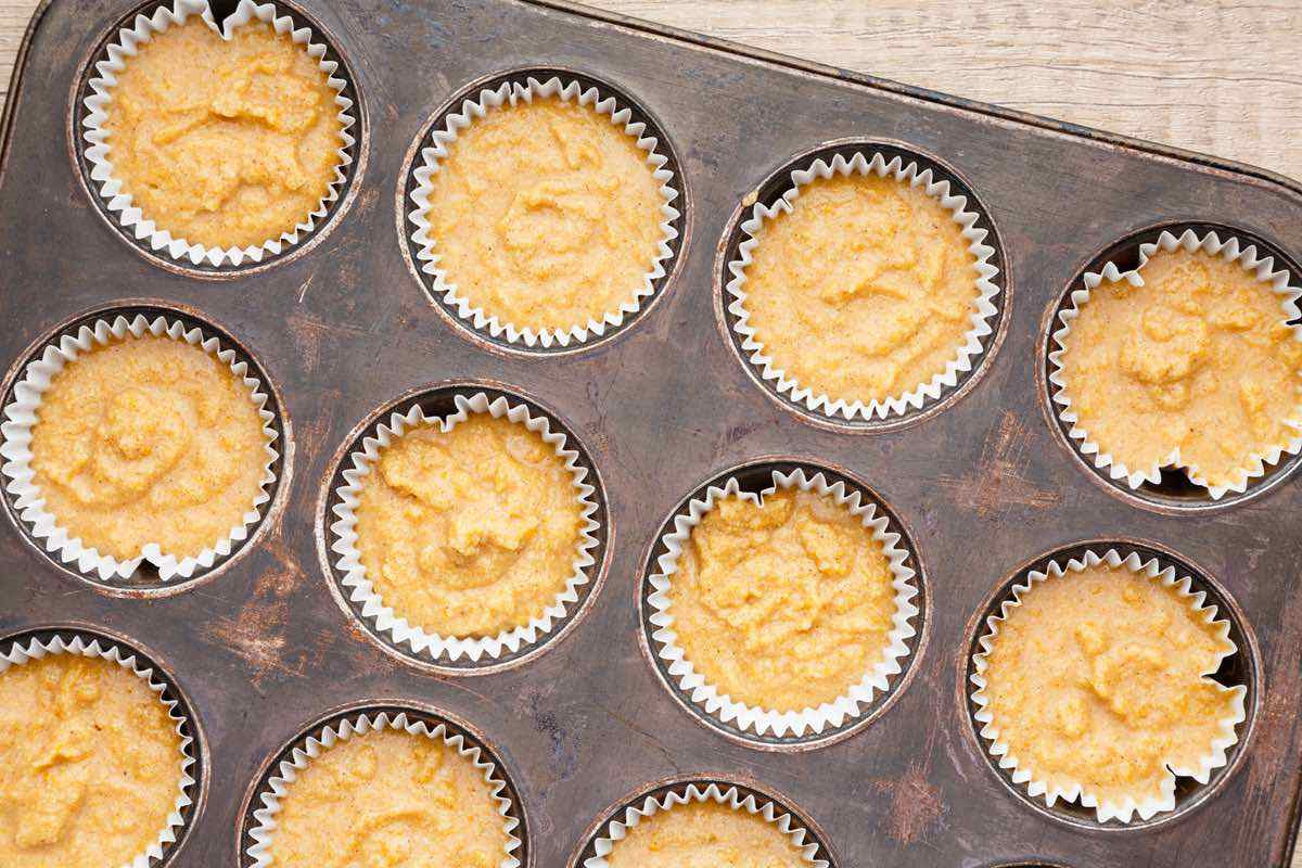 cupcakes in muffin tin