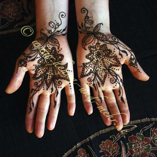 Tattoo Art Gallery With Cute Henna Flower Tattoo Designs 