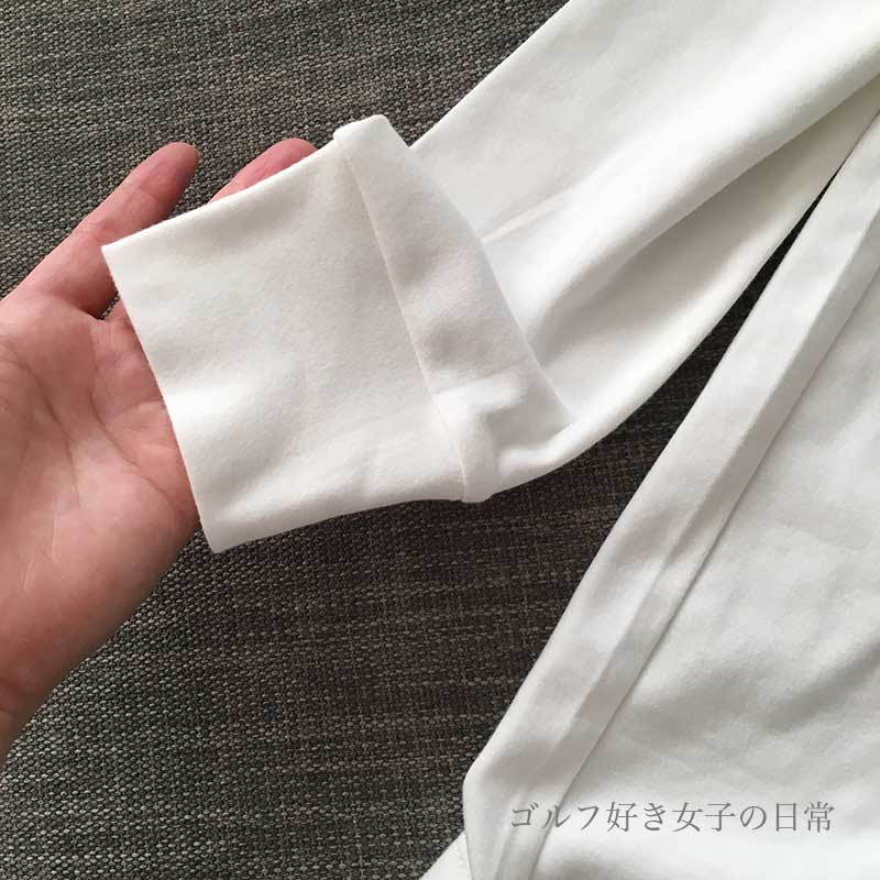 ユニクロをゴルフウェアに活用 Tシャツ生地のタートルネックがおすすめ ゴルフ好き女子の日常