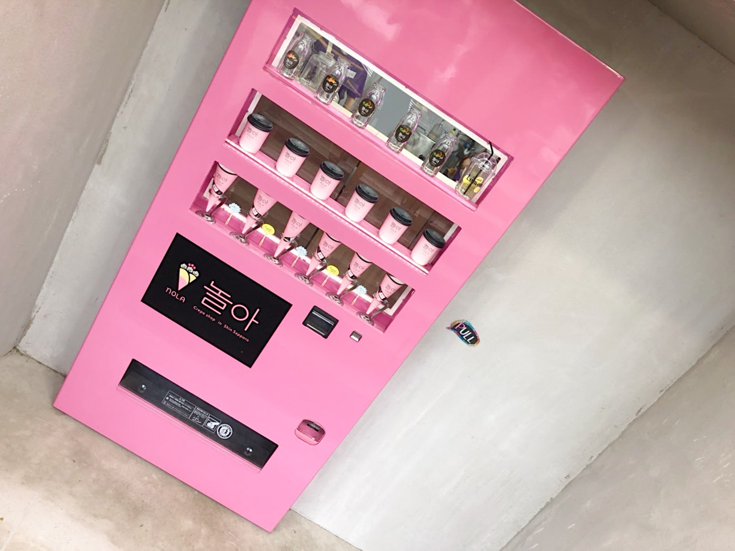 Newオープンした韓国モチーフのクレープショップ 札幌 Nylonブログ ファッション ビューティ カルチャー情報