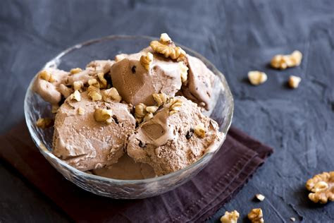 Here's how five popular vegan ice cream brands rank, according to nutritionists. Here Are the Best Vegan Ice Cream Flavors Money Can Buy
