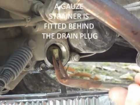 how oil check to engine SPORTCITY APRILIA  CHANGE ENGINE 125 OIL CUBE YouTube