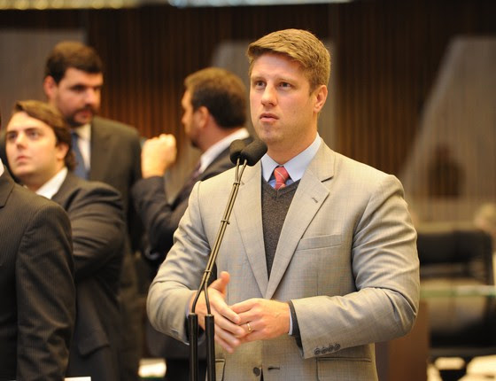 Requião Filho é candidato à prefeitura de Curitiba (Foto: Pedro de Oliveira/Alep)