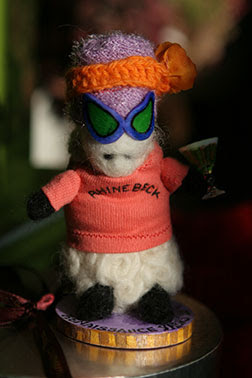Dolores in Felt