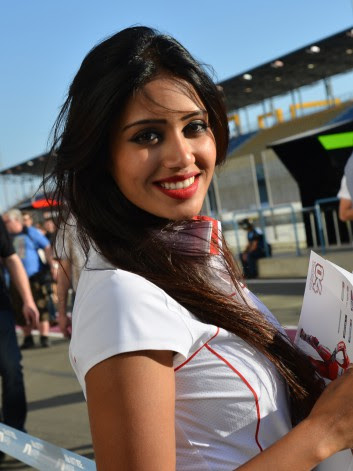 Paddock-Girl-Commercial-Bank-Grand-Prix-of-Qatar-567743