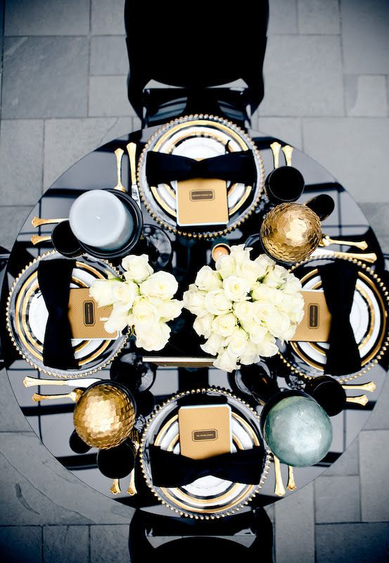 Black, white & gold table setting.