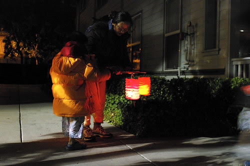 test photo with Sigma 28mm f/1.8 II and pentax k20d, mid-autumn festival