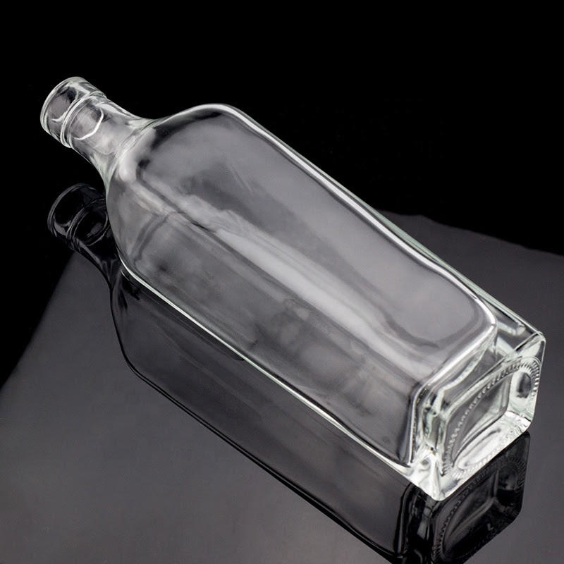Download Thick Bottom Square Shape Glass 700 Ml Gin Bottle With Matte Finish And Cork Sealing, High ...