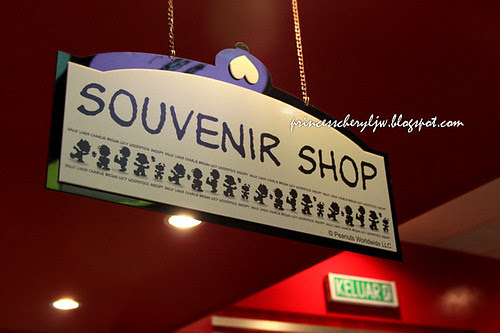 Charlie Brown Cafe 08