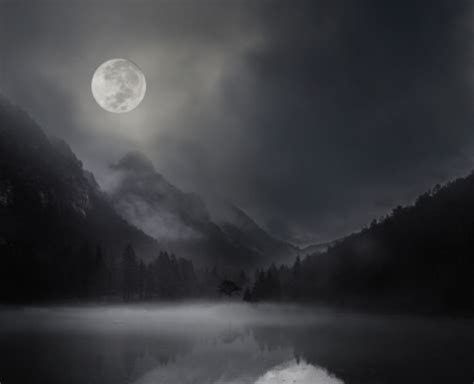 create  moonlight scene photo manipulation