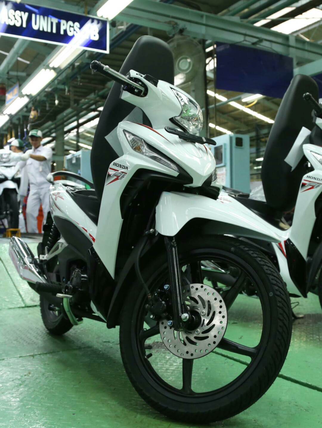Warna-Baru-Honda-Revo-X-2018-Putih-BMSPEED7.COM 
