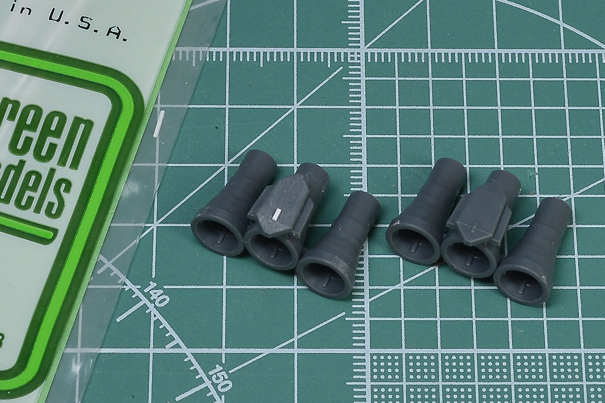 Rg サザビーの制作 モールド再造形 パーティングライン処理など ガンダムブログはじめました