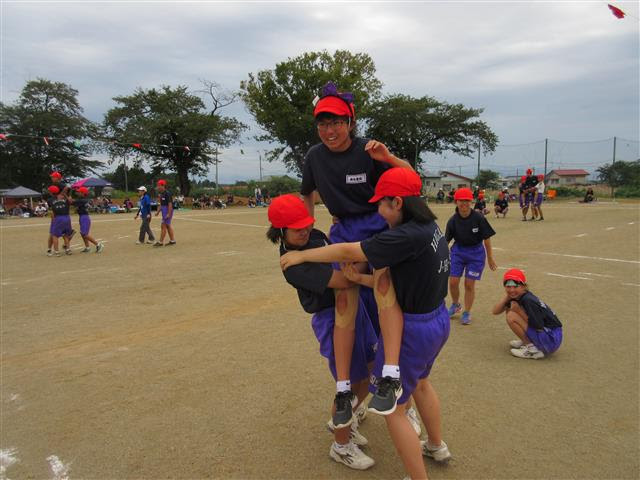 大運動会 ハチャメチャ騎馬戦１ 東中学校ホームページ