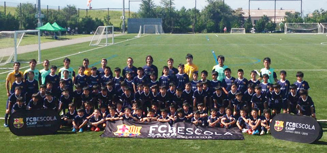 キャンプ概要 Fcバルセロナウィンターキャンプ14 Fcbescola Winter Camp Japan 14 の募集が始まりました 今冬は東京会場 東京ヴェルディグラウンド が12月25 木 12月29日 月 大阪会場 J Green堺 が1月2日 金 1月6