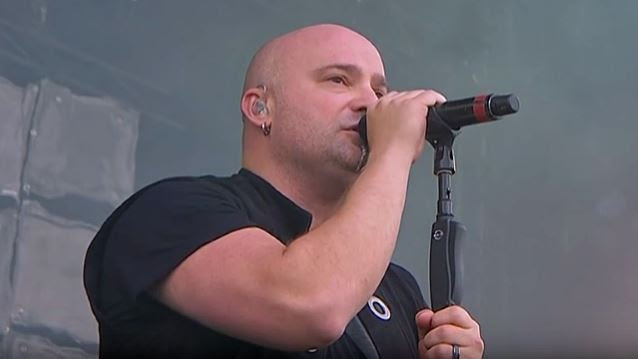 Watch DISTURBED's DAVID DRAIMAN Perform 'The Sound Of Silence' At CCFP Event In Los Angeles