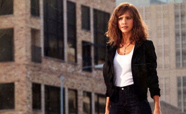Jessica Alba as a law enforcement officer in MACHETE.