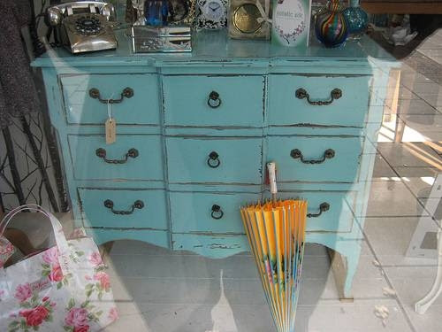 painted furniture | Bleue Pièce